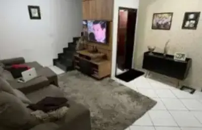 Casa com 2 quartos à venda na Rua Dorezópolis, 173, Jardim Santa Clara, Guarulhos