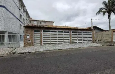 Casa à venda na Rua Marquês de Monte Alegre, Jardim Real, Praia Grande