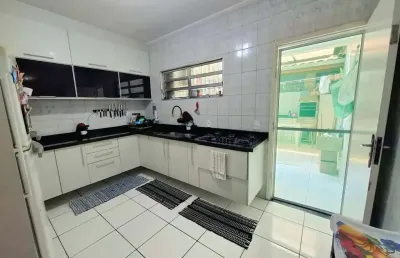Casa com 2 quartos à venda na Rua Garça, 239, Jardim Bela Vista, Guarulhos