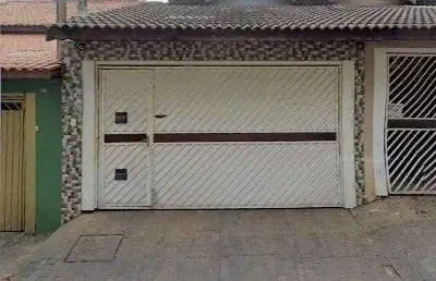 Casa térrea à venda – em frente ao supermercado nagumo
