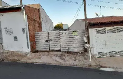 Casa à venda na Rua Antonio das Graças Generoso, Cidade Aracy, São Carlos