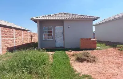 Casa à venda 2 quartos, 1 vaga, 10m², residencial dalgina rodrigues da gr, lins - sp