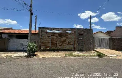 Casa à venda 2 quartos, 1 vaga, 10m², conjunto habitacional jardim santa, dracena - sp