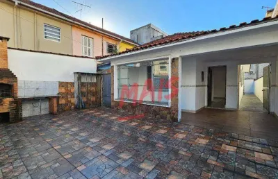 Casa com 2 quartos, quintal, terreno 8x28m e construção 130m² - campo grande - santos/sp