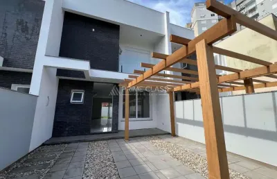 Casa com 3 quartos à venda na rua da figueira, 700, nossa senhora das graças, canoas por r$ 860.000