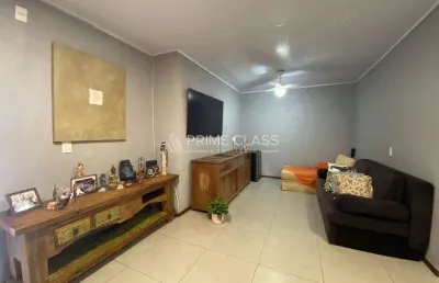 Casa com 3 quartos à venda na praça barão do rio branco, 537, niterói, canoas por r$ 649.900