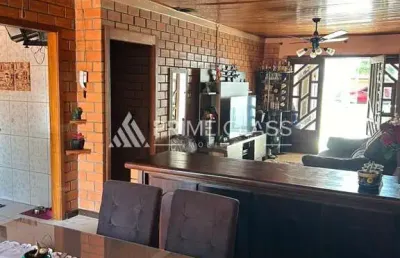 Casa com 3 quartos à venda na rua tamoio, 3091, niterói, canoas por r$ 695.000