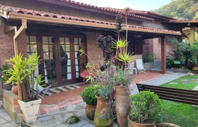 Casa para venda em teresópolis, barra do imbuí, 3 dormitórios, 2 suítes, 3 banheiros, 2 vagas