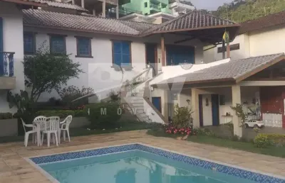 Casa para venda em teresópolis, tijuca, 4 dormitórios, 2 suítes, 3 banheiros, 2 vagas