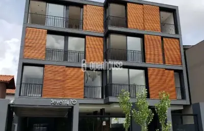 Apartamento de 3 dormitórios com 3 suítes de 185m² e 4 vagas de garagem