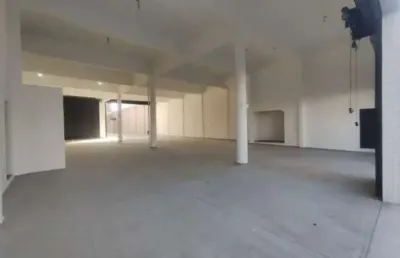 Prédio comercial de 2 andares para alugar, estrutura completa, +5 vagas - vila mathias, santos/sp