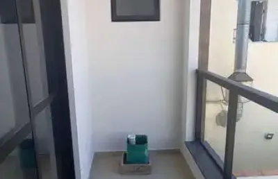 Casa sobreposta alta de 2 dormitórios à venda, 2 suítes, varanda - aparecida, santos/sp