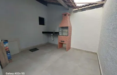 Casa térrea 2 dormitórios 1 suíte 2 vagas churrasqueira 70 m² vila tupi pg