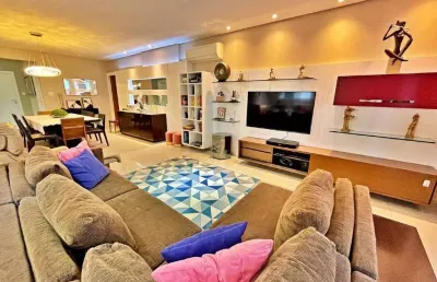 Apartamento 3 suítes dependência varanda 4 vagas vista mar 232 m²