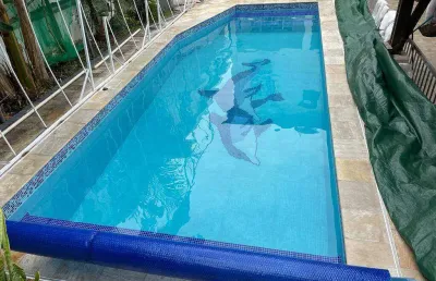 Casa 4 dormitórios 3 suítes 6 vagas de garagem piscina aquecida quintal
