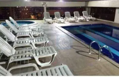 Flat paladium reformado sacada prédio com lazer 36 m² centro são vicente