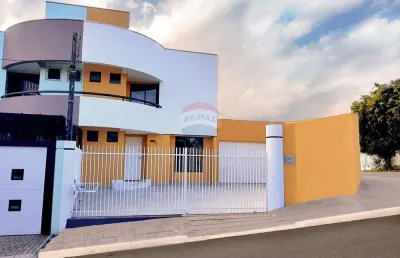 Casa com 3 quartos à venda na Rua Lauro Tavares Rodrigues, 665, Xaxim, Curitiba