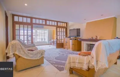 Casa para venda - 309m², 3 dormitórios, sendo 1 suites, 3 vagas - medianeira