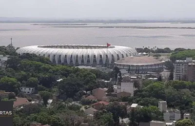 Menino deus partamento três dormitorios  suite duas vagas vista definida