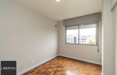 Apartamento 2 dormitorios, no menino deus reformado