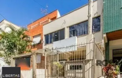 Casa com 8 quartos para alugar na Rua Barão de Ubá, 86, Bela Vista, Porto Alegre