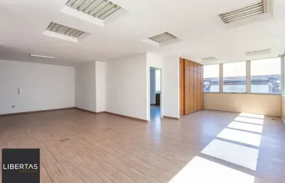 Sala comercial 1 dormitórios para alugar centro histórico porto alegre/rs