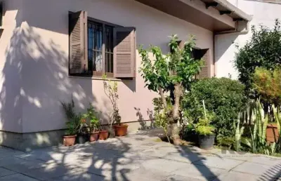 Casa com 4 quartos à venda na Rua João Wilson de Almeida, 171, Santa Rosa de Lima, Porto Alegre