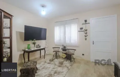 Casa em condomínio, 77m², 2 dormitórios e 2 vagas no bairro humaitá