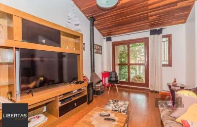 Casa 207m² - 3 dormitórios, 3 vagas no bairro vila nova