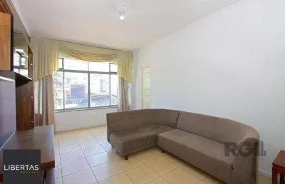 Excelente apartamento de 79m² com 2 dormitórios e 2 vagas.