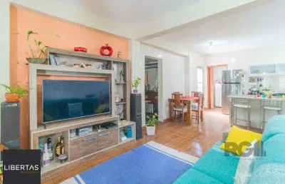 Casa com 3 dormitórios e 3 vagas no bairro santa tereza