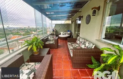 Cobertura de 2 dormitórios com terraço e vista panorâmica.