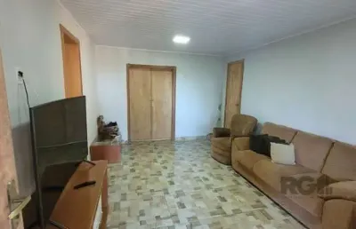 Casa com 2 quartos à venda na Avenida Orleaes, 840, Guarujá, Porto Alegre