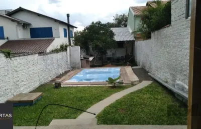 Casa para venda - 350m², 4 dormitórios, sendo 2 suites, 2 vagas - glória