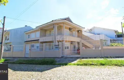 Casa térrea de 2 dormitórios e 3 vagas de garagem na vila ipiranga em porto aleg
