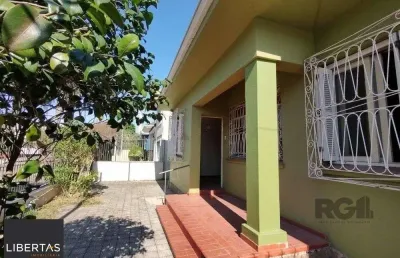 Casa com 4 quartos à venda na Rua Onze de Agosto, 184, São João, Porto Alegre