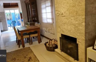 Casa condominio para venda - 218m², 3 dormitórios, sendo 1 suites, 2 vagas - ipa