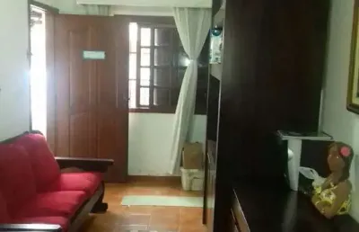 Casa para venda - 130m², 5 dormitórios, sendo 1 suites, 2 vagas - partenon