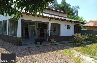 Casa para venda - 72m², 2 dormitórios, sendo 2 suites, lageado