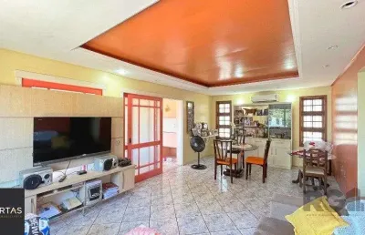 Casa 3 dormitórios à venda teresópolis porto alegre/rs