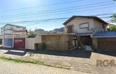 Terreno à venda na Avenida Mariland, 30, São João, Porto Alegre