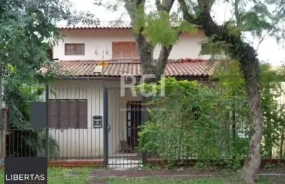 Casa para venda - 200m², 4 dormitórios, sendo 1 suites, 3 vagas - sarandí