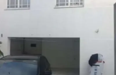 Casa para venda - 100m², 4 dormitórios, sendo 1 suites, 3 vagas - medianeira