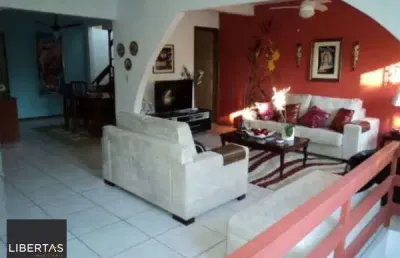 Casa para venda - 450m², 3 dormitórios, 1 vaga - floresta