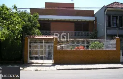 Casa para venda - 524.96m², 5 dormitórios, sendo 1 suites, 6 vagas - medianeira