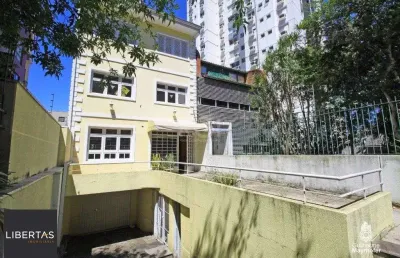 Casa para venda - 258m², 3 dormitórios, sendo 1 suites, 3 vagas - rio branco