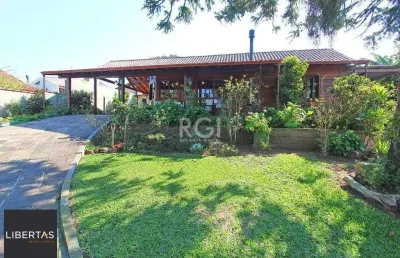 Casa para venda - 205m², 2 dormitórios, sendo 1 suites, 4 vagas - cristal