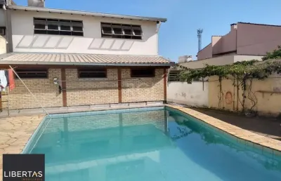 Casa para venda - 322.4m², 2 dormitórios, 7 vagas - cristal