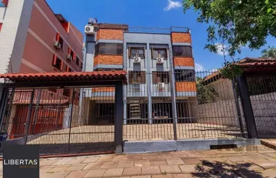 Cobertura 251m², 3 dormitórios, 2 vagas no bairro teresópolis