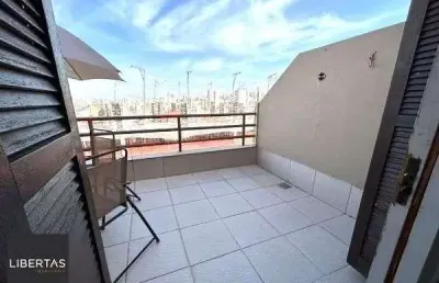 Cobertura no jardim botânico de 2 dormitórios e vaga semi mobiliada